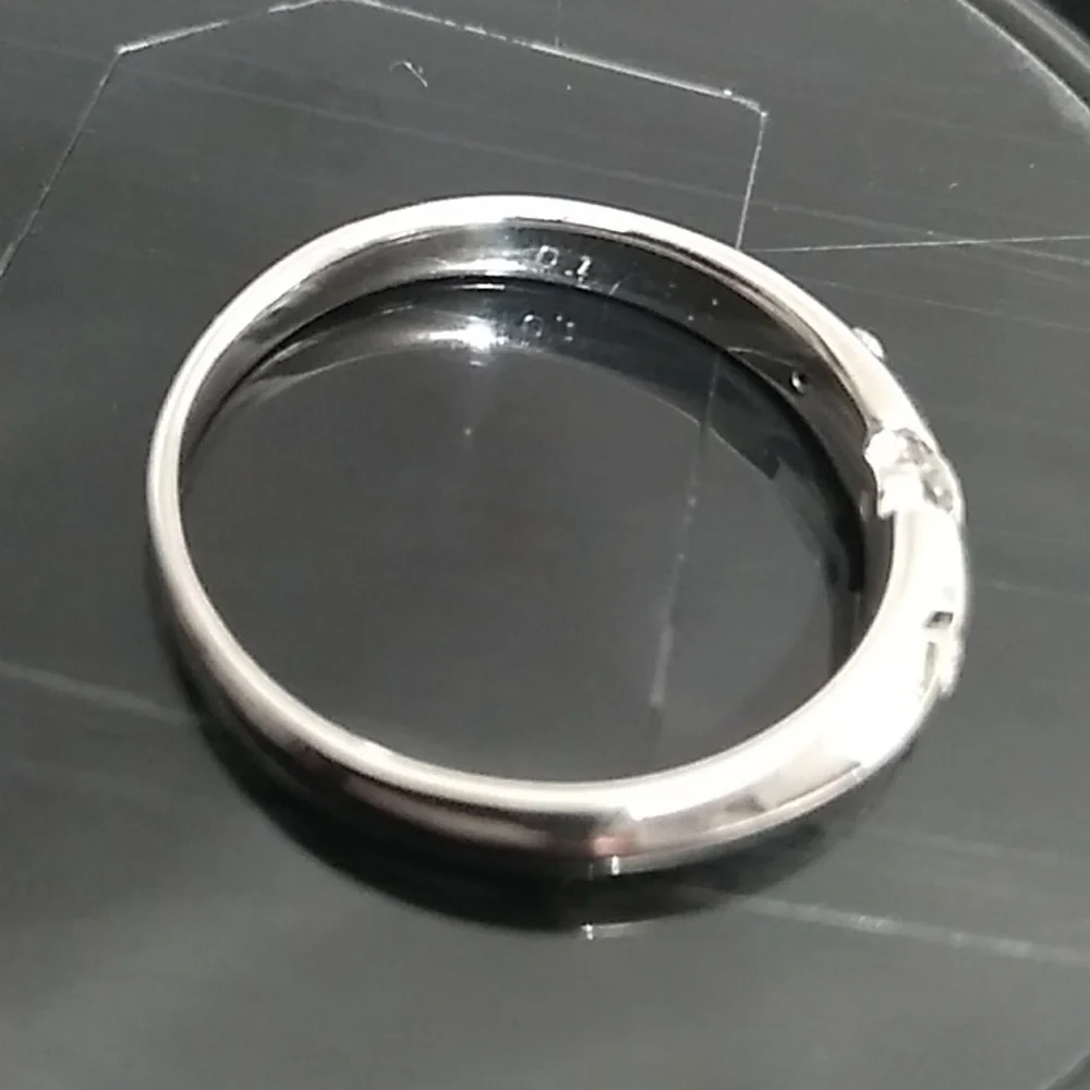 SALE! Authentic Platinum 0.1ct Genuine Diamond Ring 💍 Size 6 Gently Worn - Picture 5 of 12